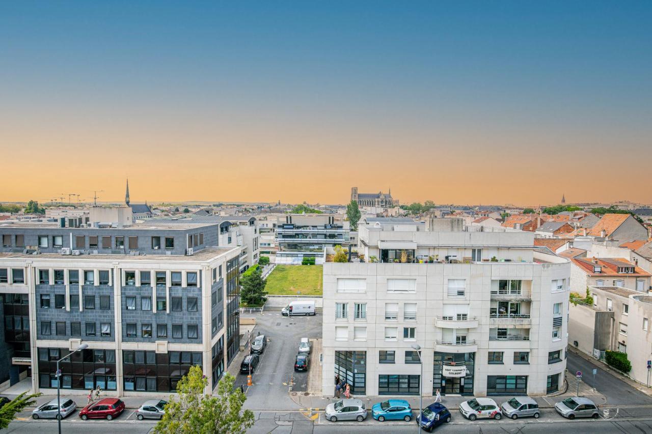 Le Septieme - Vue Cathedrale - Saint Remi Apartment Reims Exterior photo